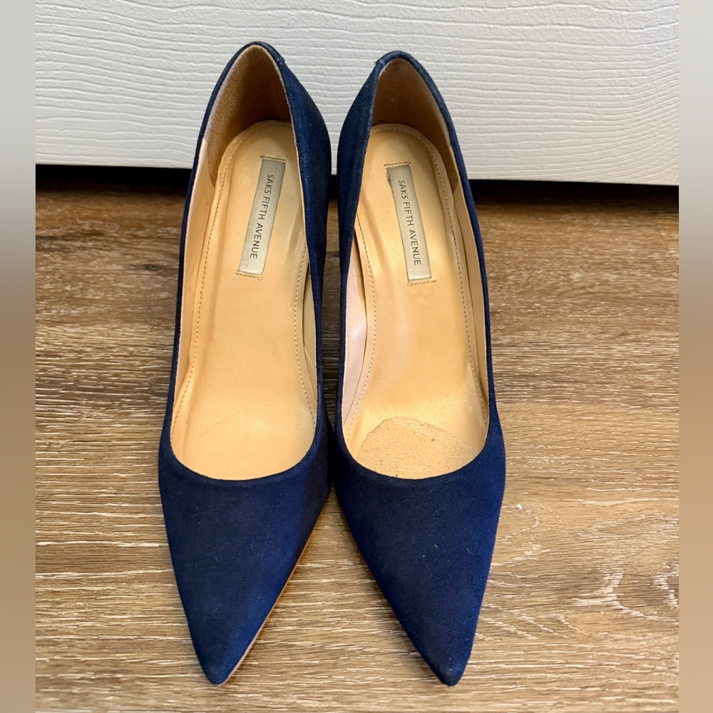 Saks Fifth Avenue Navy Suede Pointed Toe Pumps, Women’s Size 7M